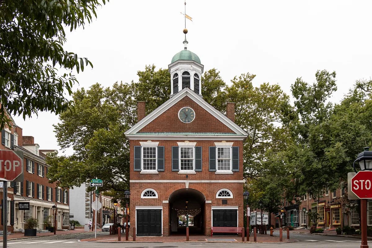 10 Best Outdoor Activities in Kraków: Summer vs Winter Guide