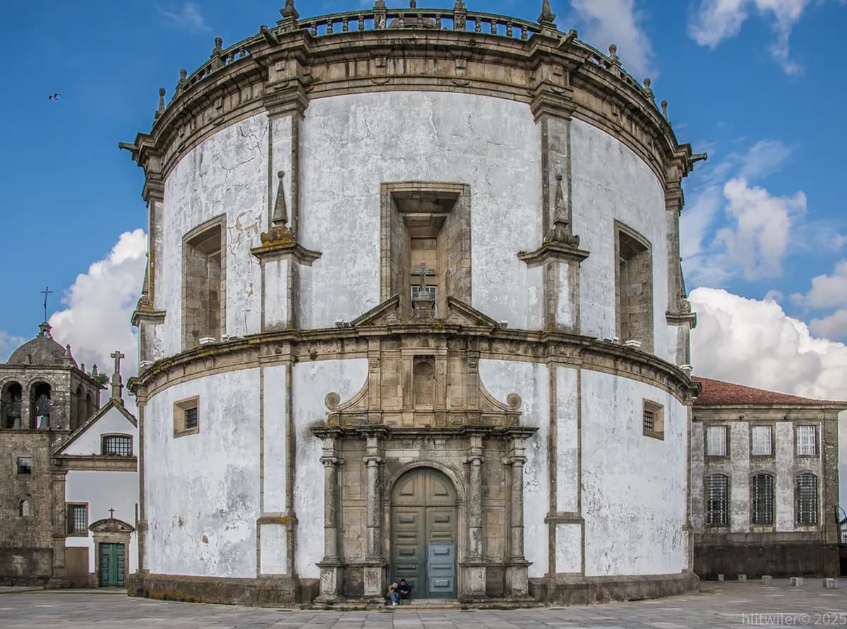 15 Must-Visit Historical Landmarks in Porto City Centre
