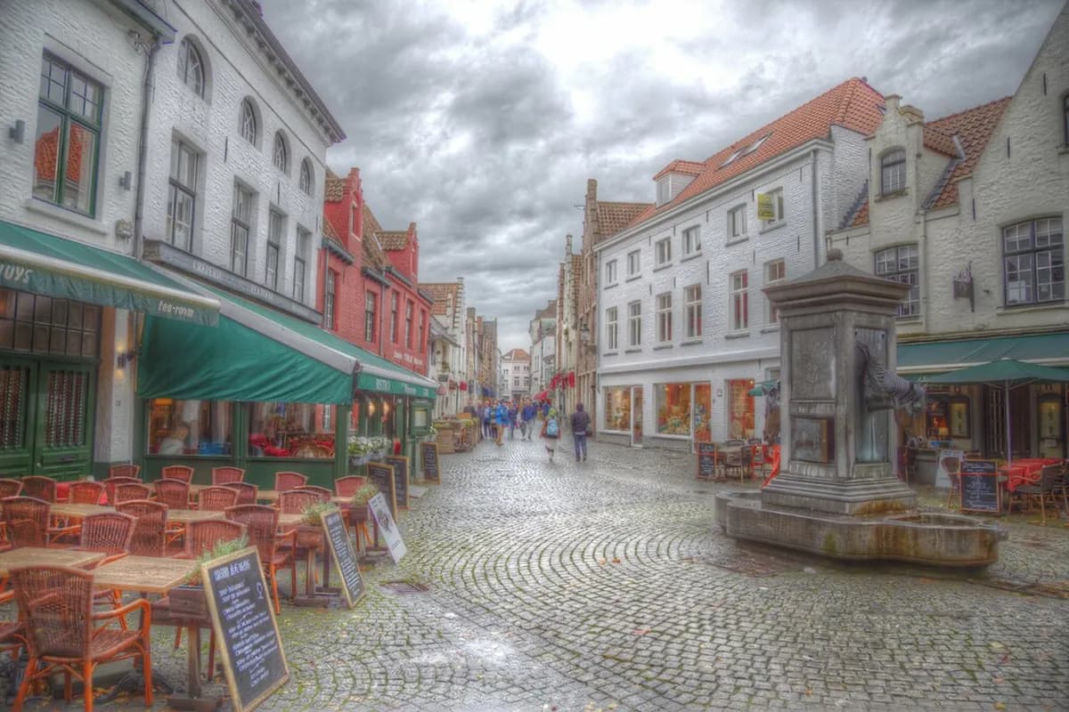 One Day in Bruges Itinerary: A Complete Walking Guide (2026)
