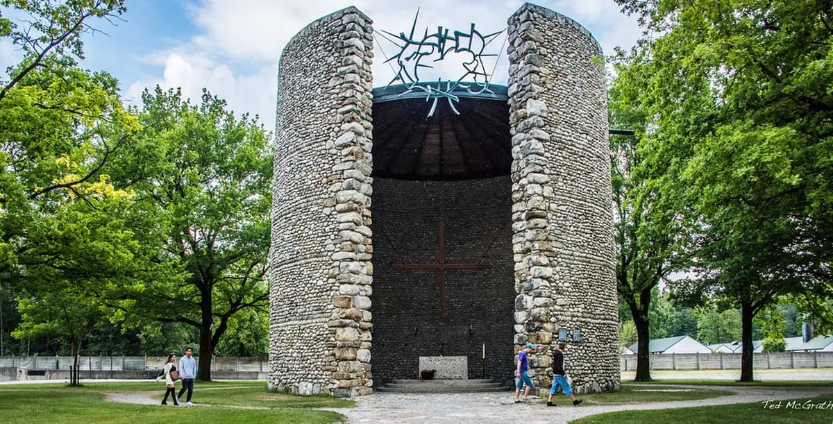 12 Best Berlin Wall Sites and Memorials